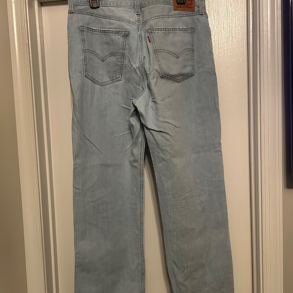 Women’s Levi Low Pro Straight - Picture 2 of 3